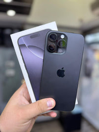 Apple Iphone 16 Pro Max 256 GB Black Titanium (e-Sim) Batería 100% Like New