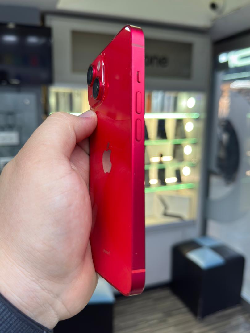 Apple Iphone 14 128 GB Rojo (e-Sim) Batería 87% Like New