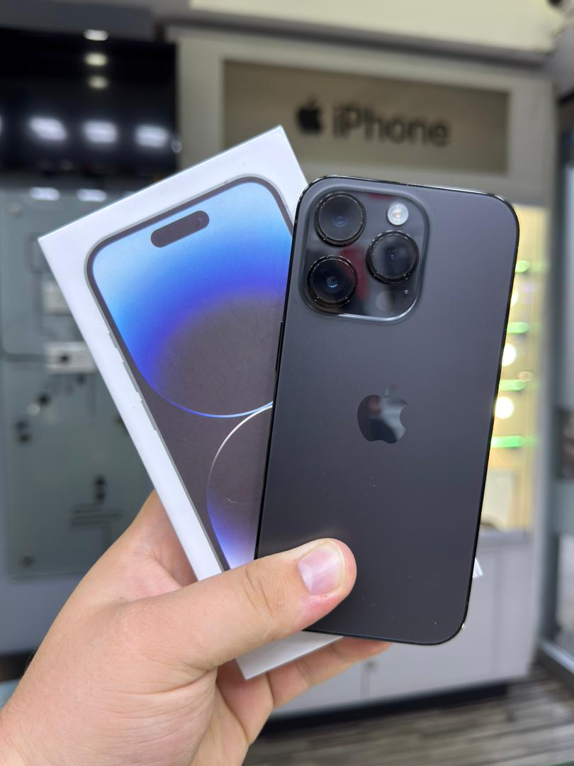Apple iPhone 14 Pro 256 GB Negro (e-Sim) Batería 86% Like New