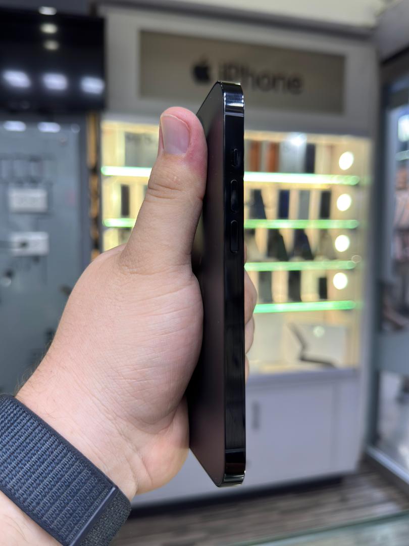 Apple iPhone 14 Pro 256 GB Negro (e-Sim) Batería 86% Like New