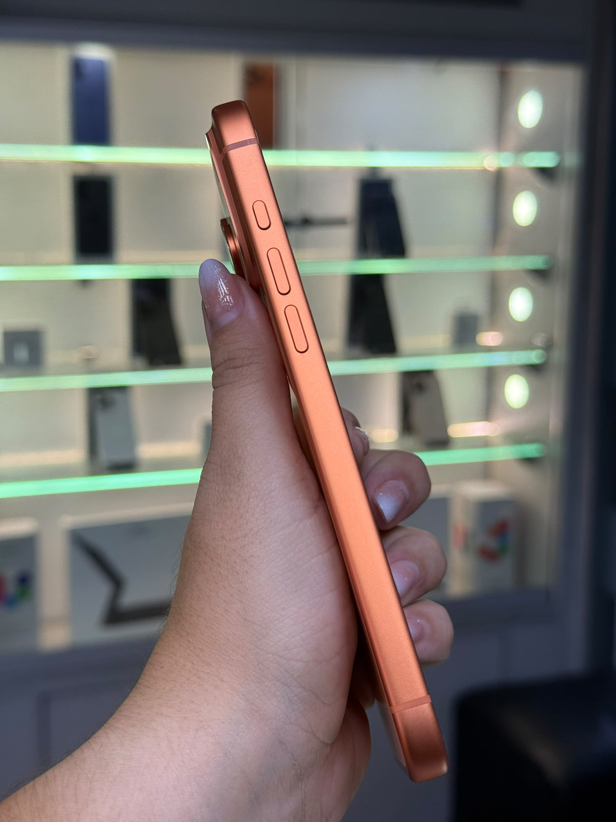 Apple Iphone 17 Pro Max 1 TB Naranja (e-Sim) Batería 100% Like New
