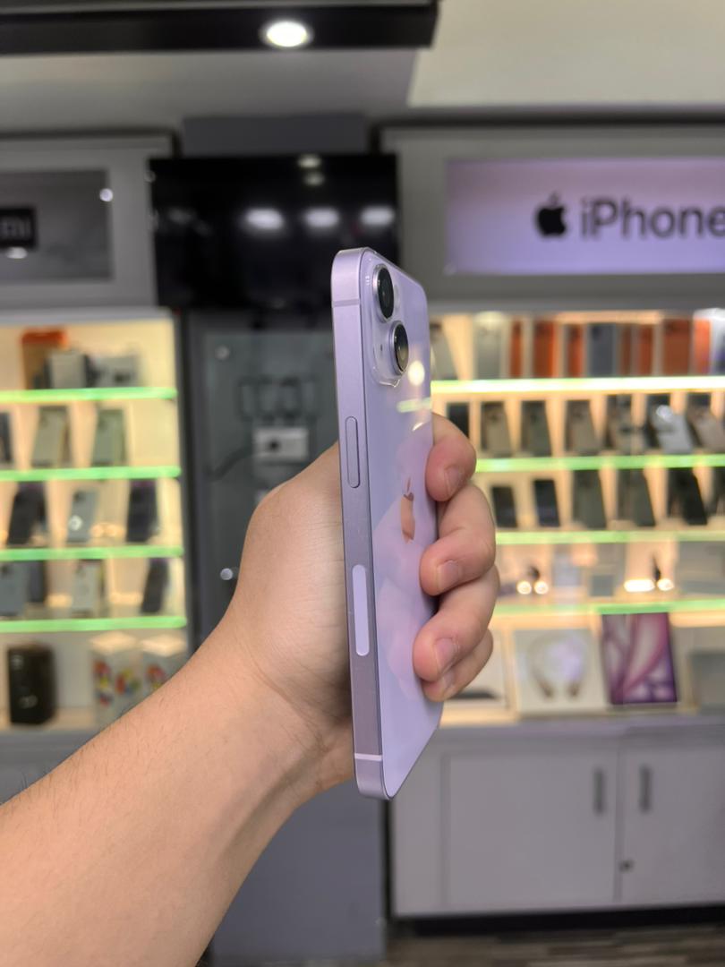Apple Iphone 14 128 GB Morado (e-Sim) Batería 88% Like New