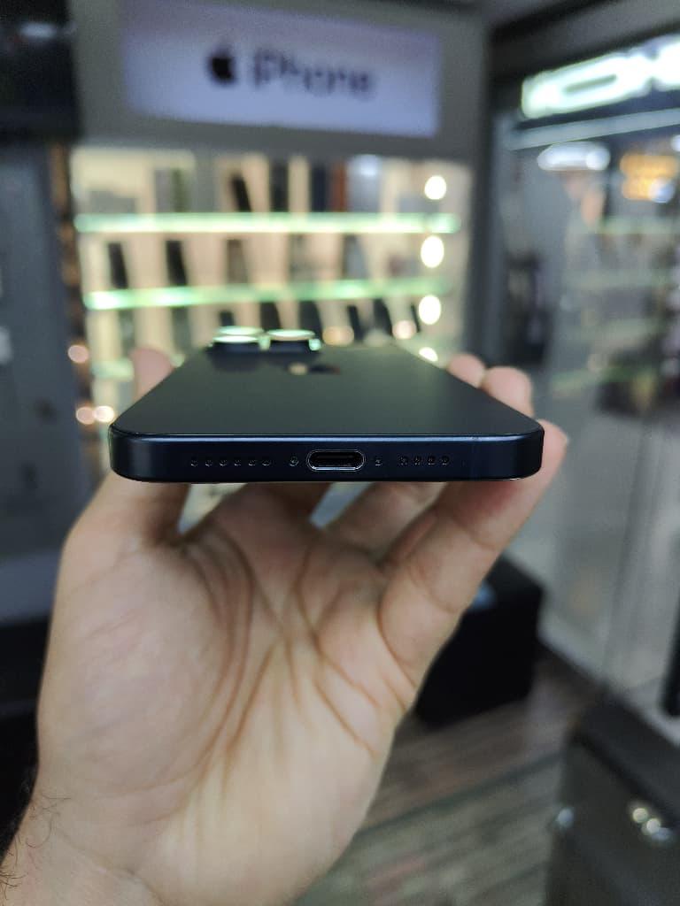 Apple iPhone 15 Pro Max 512 Gb (e-Sim) Titanio Azul Bateria 86% Like New