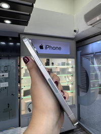 Apple iPhone 15 Pro Max 512 Gb Titanio Natural (e-Sim)  Batería 89% Like New