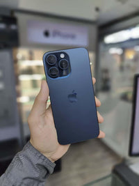 Apple iPhone 15 Pro Max 256 Gb Titanio Azul (Single-Sim)  Batería 86% Like New