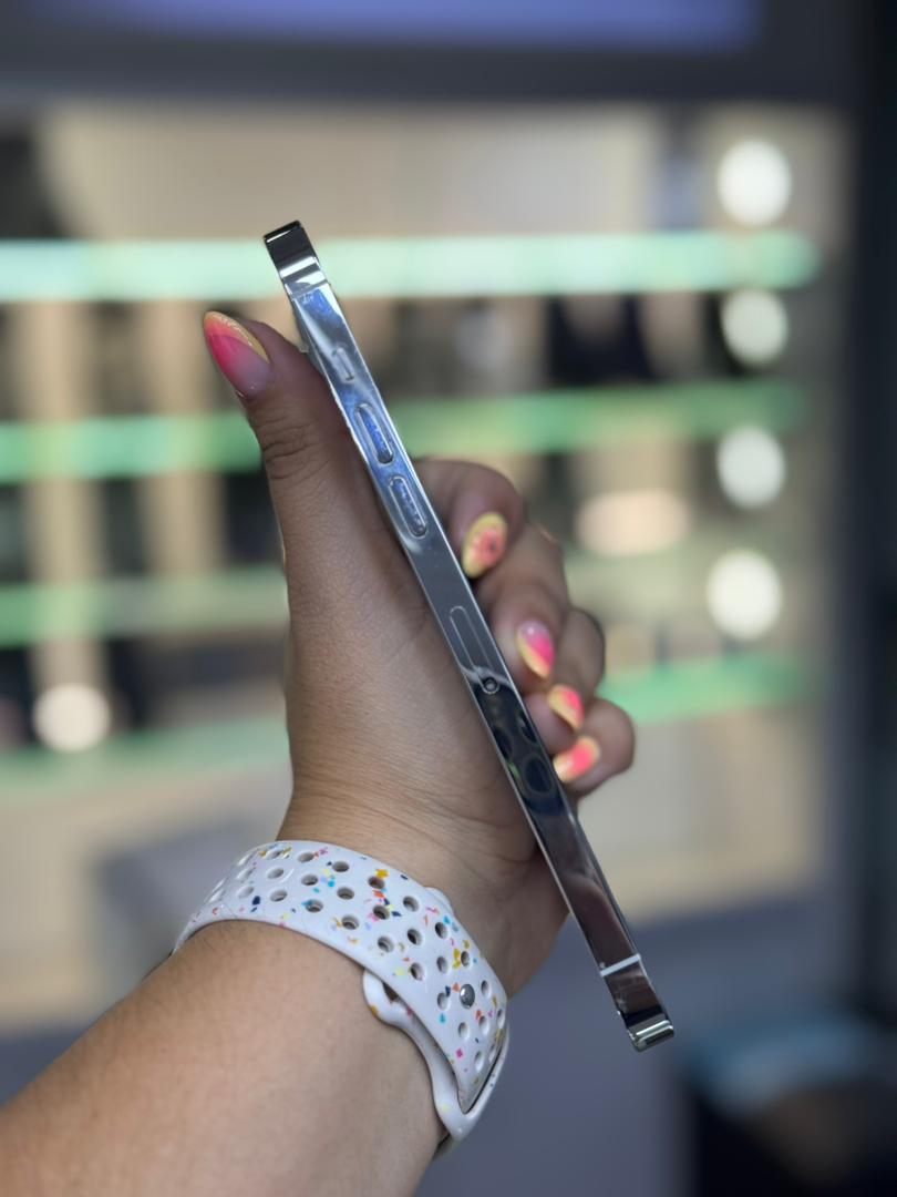 Apple iPhone 14 Pro Max 512 GB Blanco (Single Sim) Batería 83% Like New