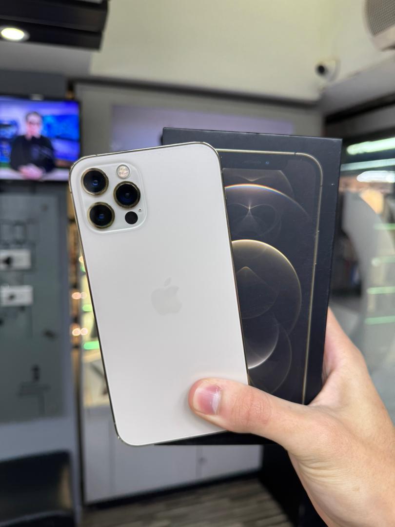 Apple Iphone 12 Pro 128 GB Dorado Bateria 100% Like New