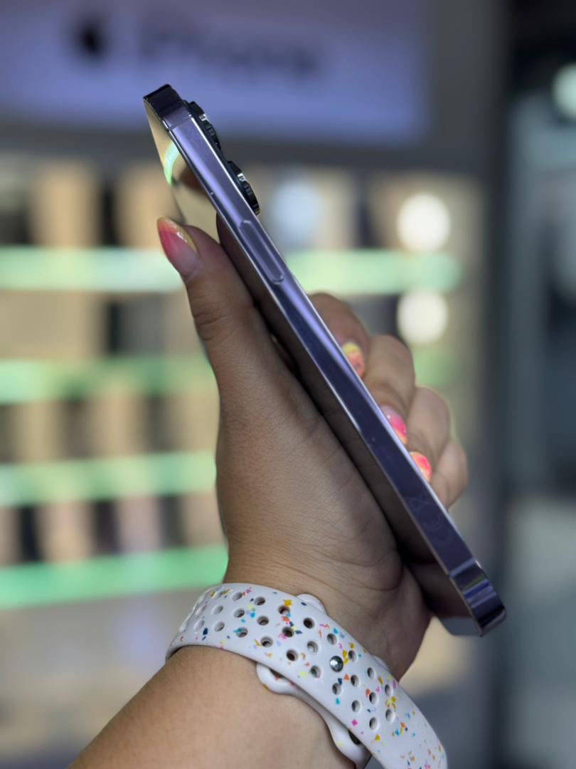 Apple iPhone 14 Pro Max 256 GB Morado (Single-Sim) Batería 84% Like New