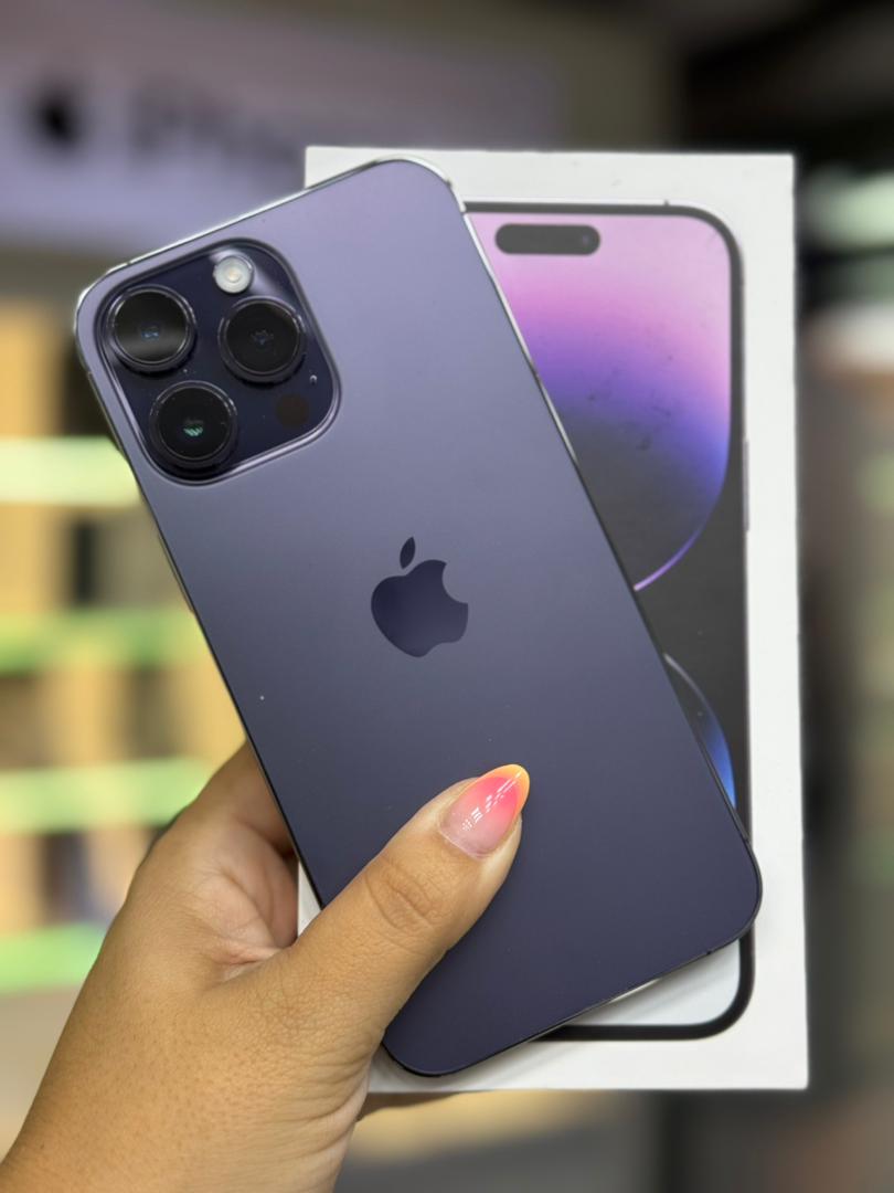 Apple iPhone 14 Pro Max 256 GB Morado (Single-Sim) Batería 84% Like New