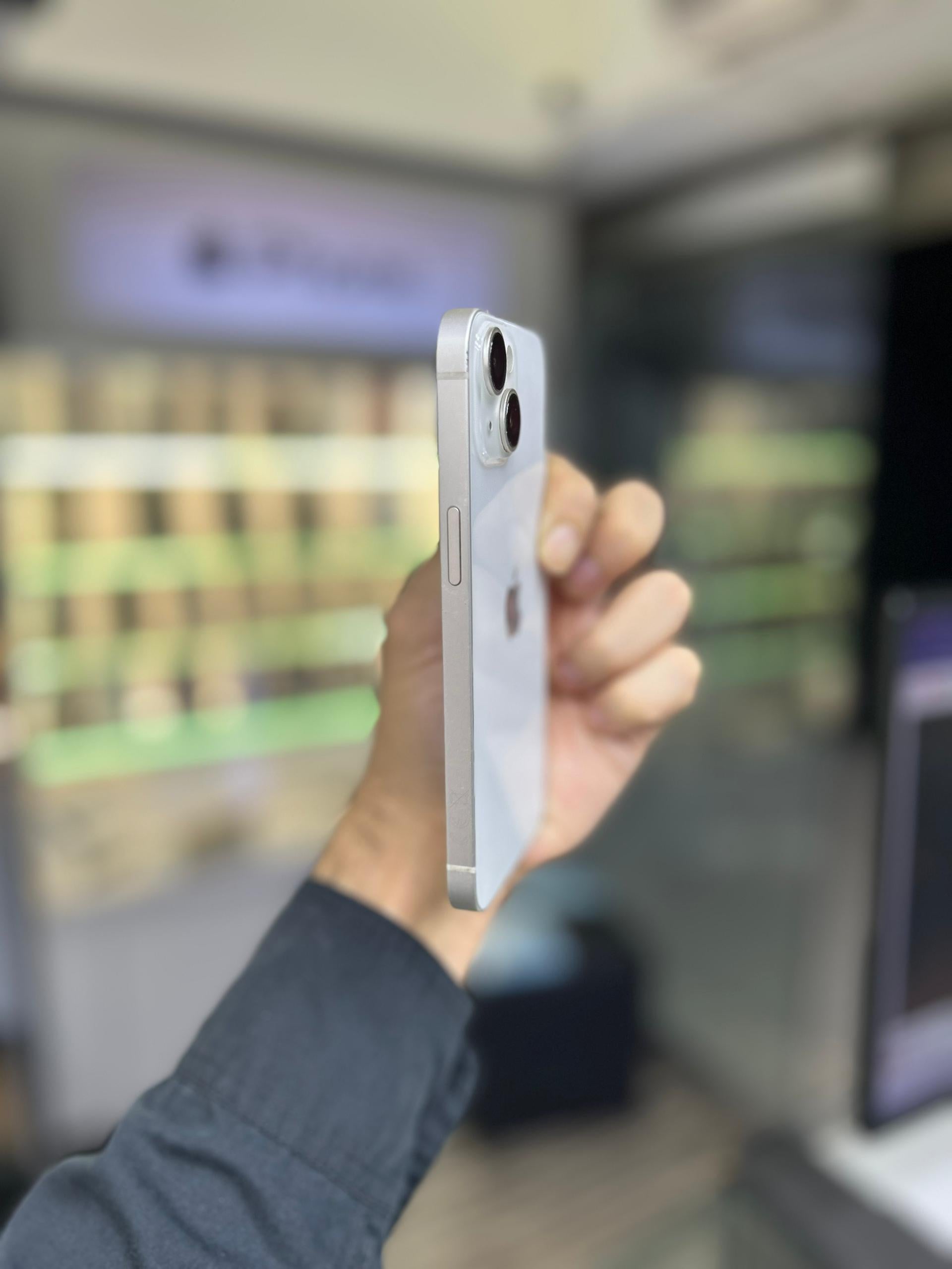 Apple Iphone 14 128 GB Blanco Batería 100% (Single-Sim) Like New