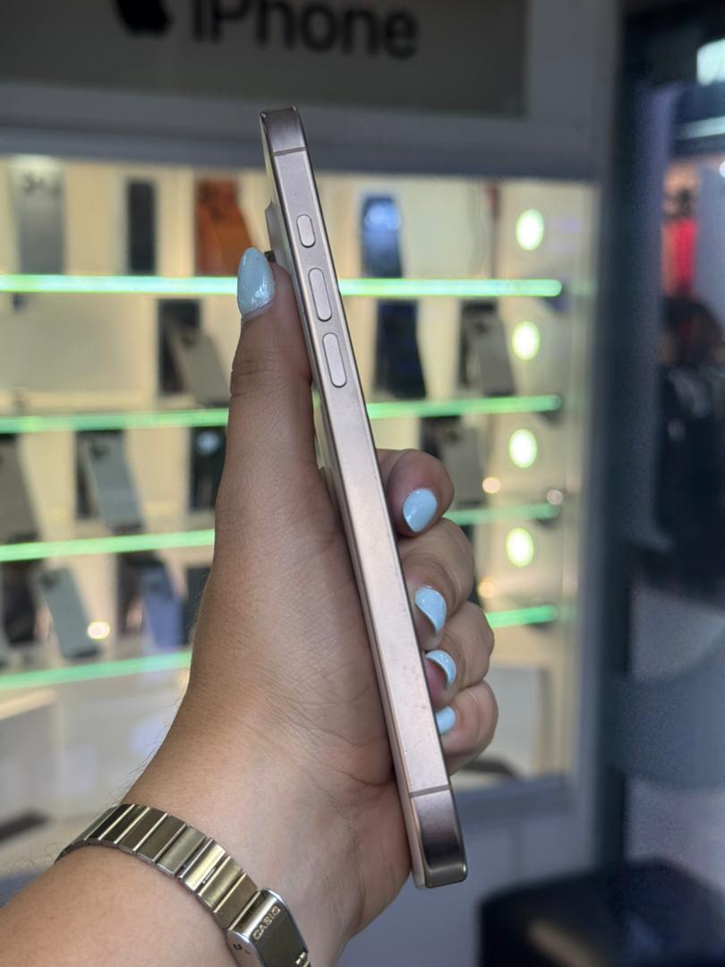 Apple Iphone 16 Pro Max 256GB Desert Titanium (e-Sim) Batería 95% Like New