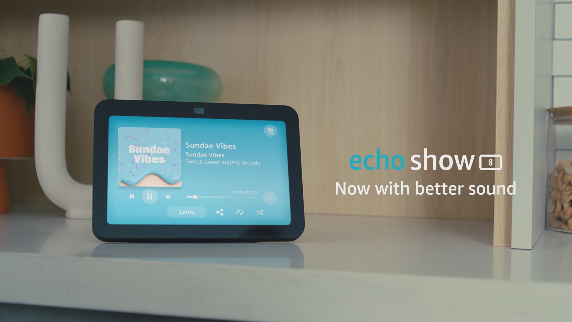 Echo Show 8 con Base de Carga Like New (Sin caja)